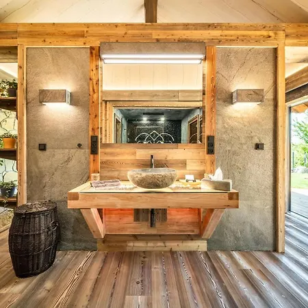 And Me Prosenicka Lhota